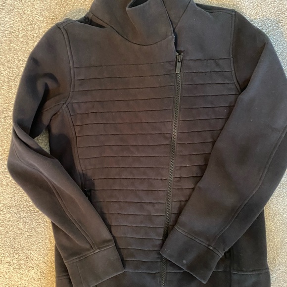 Lululemon black jacket - Picture 2 of 3